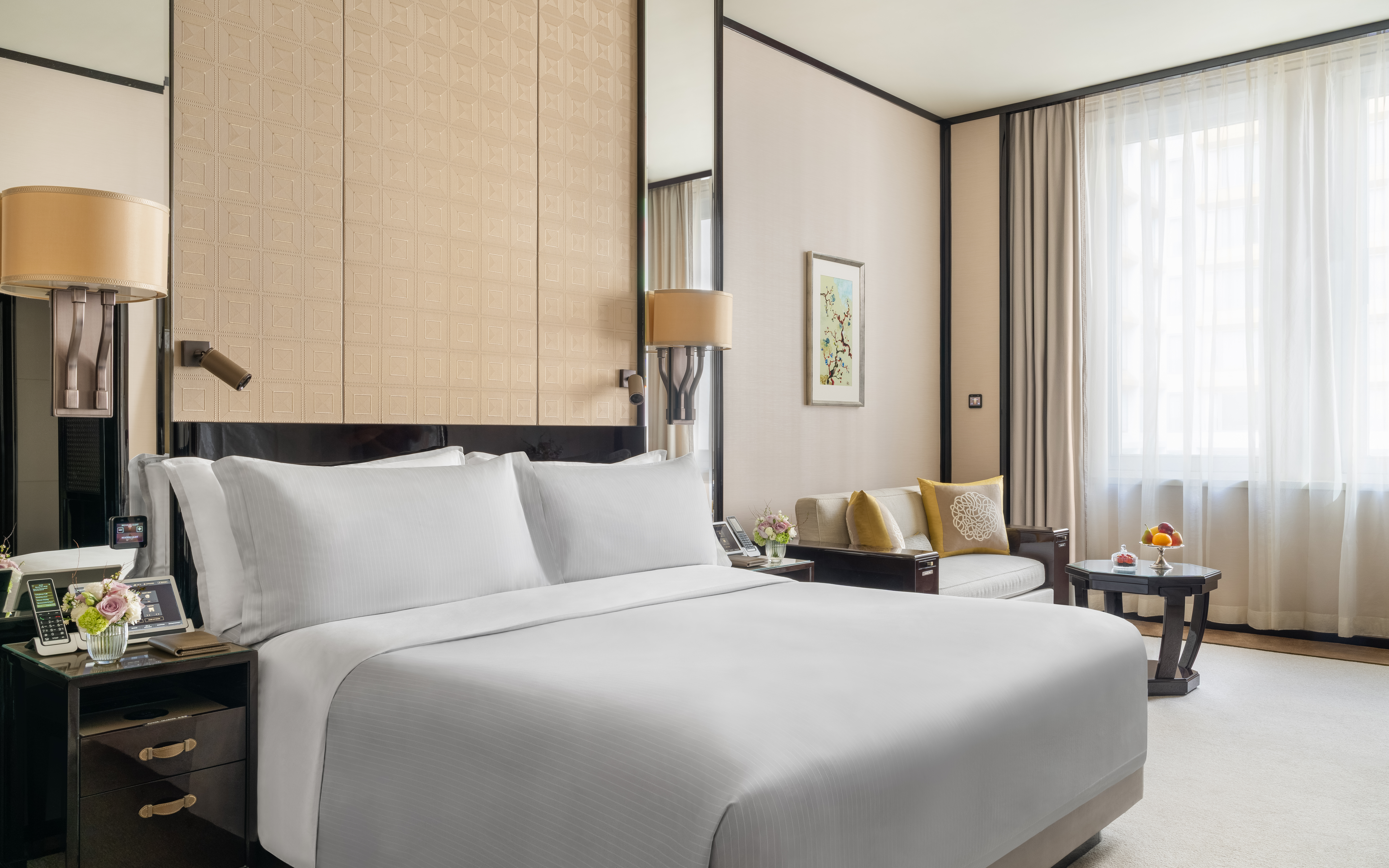 Deluxe Room | The Peninsula Hong Kong