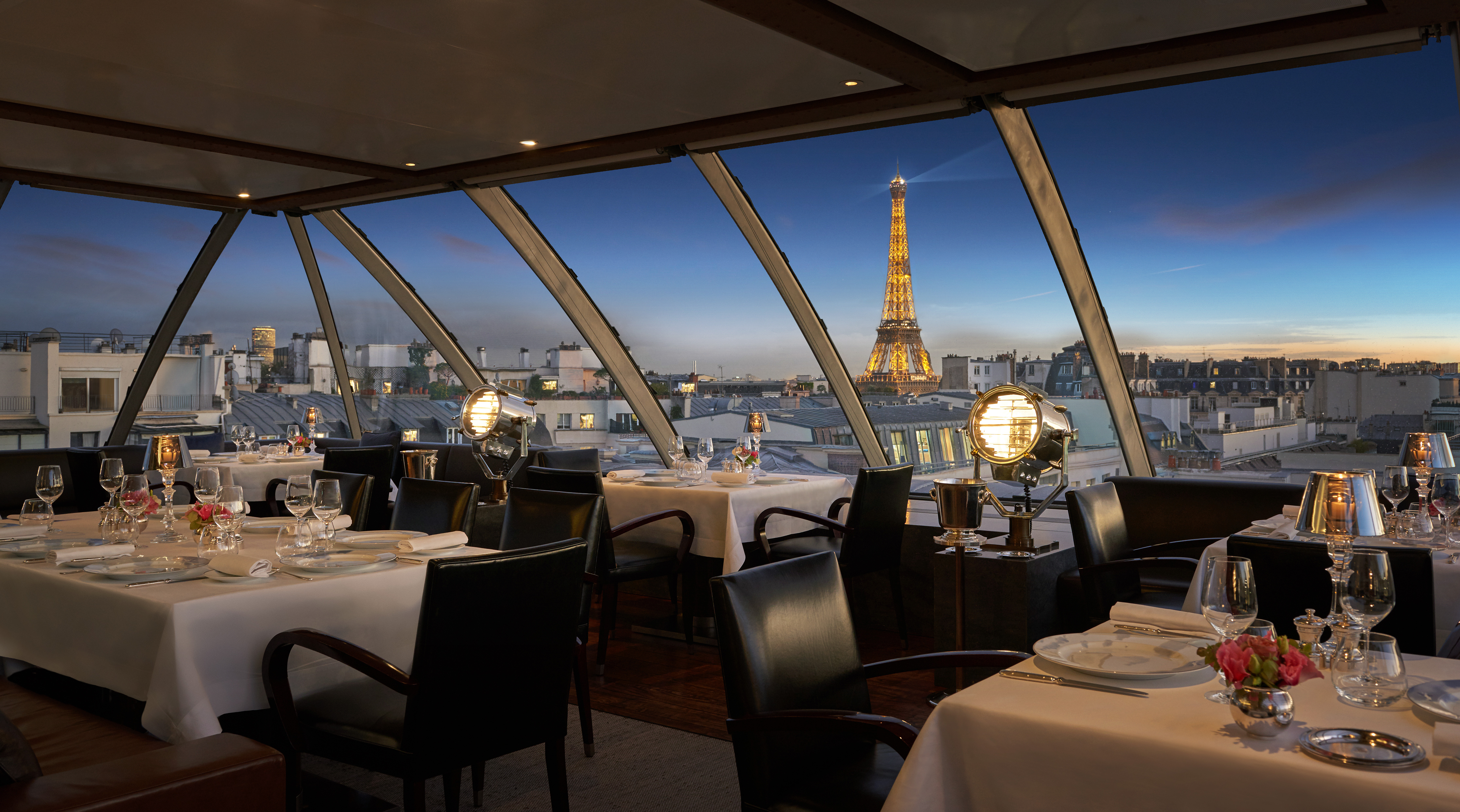 L'Oiseau Blanc, Rooftop Restaurant