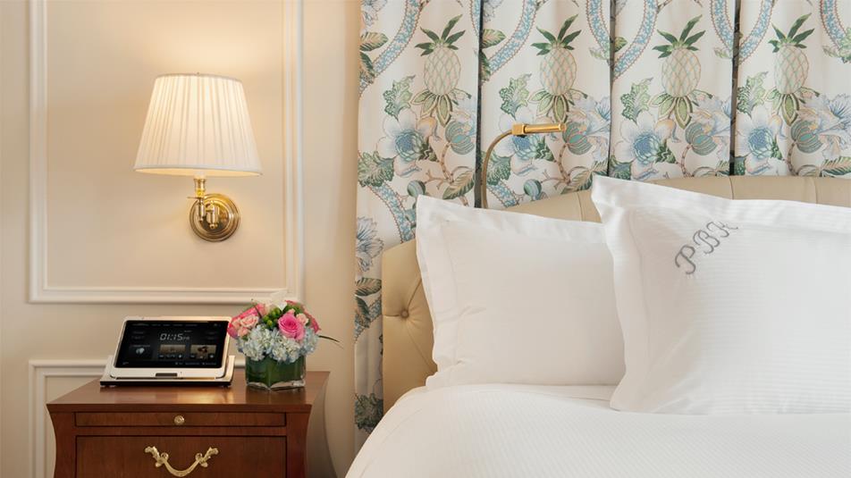 Peninsula hotel pillows deals