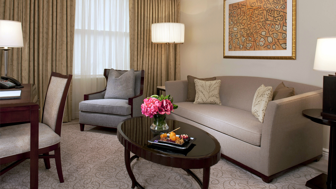 Executive Hotel Suite Montreal | Downtown | Four Seasons Montreal